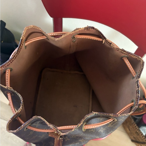 Authentic project Louis Vuitton Noe bucket bag  the Drawstring is not LV brand - Picture 6 of 7